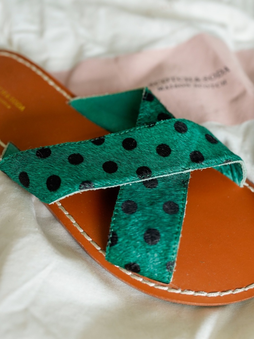Scotch & Soda Slides - Picture 3 of 7